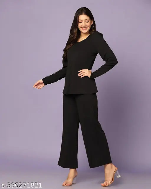 Pretty Ravishing Women Top & Bottom Sets